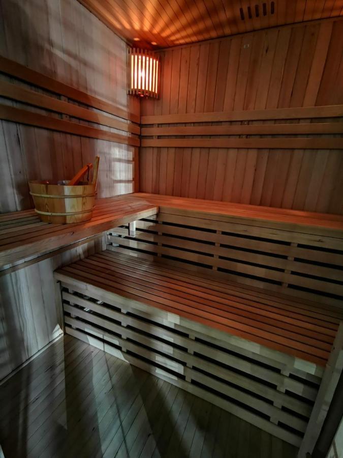 Aviator Hotel Restauracja & Spa Pabianice Luaran gambar