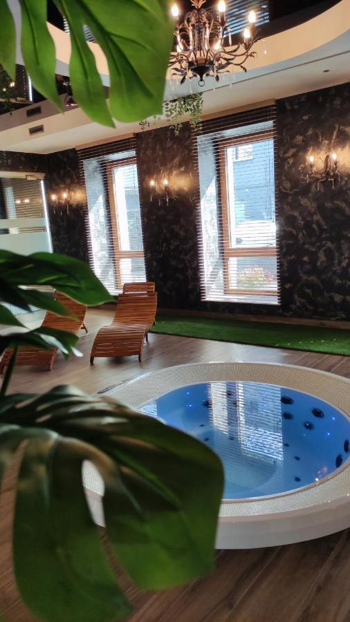 Aviator Hotel Restauracja & Spa Pabianice Luaran gambar